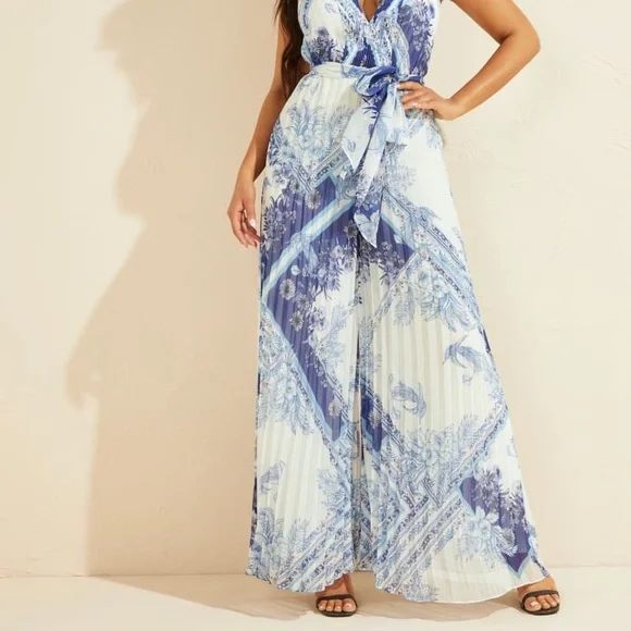 New Guess Marciano Forever Pleated Halter Sleeveless Wide Leg Jumpsuit M 6 - Picture 4 of 6
